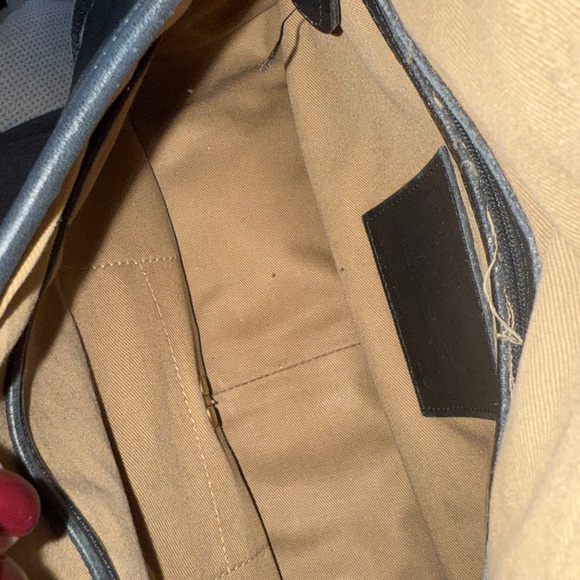 👛Coach 9718 Legacy Black Leather Shoulder Bag with Gold Accents Crescent Flap - Picture 6 of 15